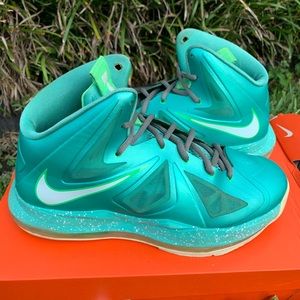 NIKE LEBRON 10 ‘EASTER’ SIZE 7